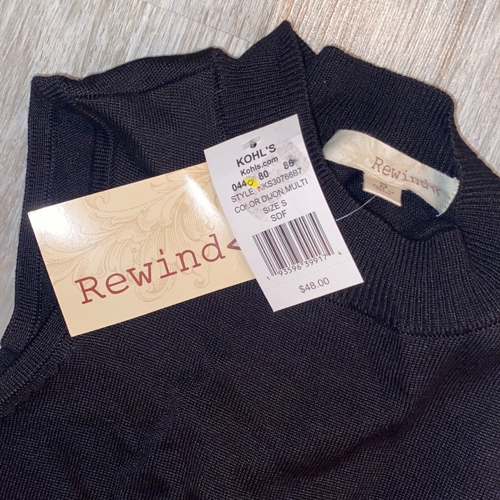 Rewind Dress - Picture 3 of 3